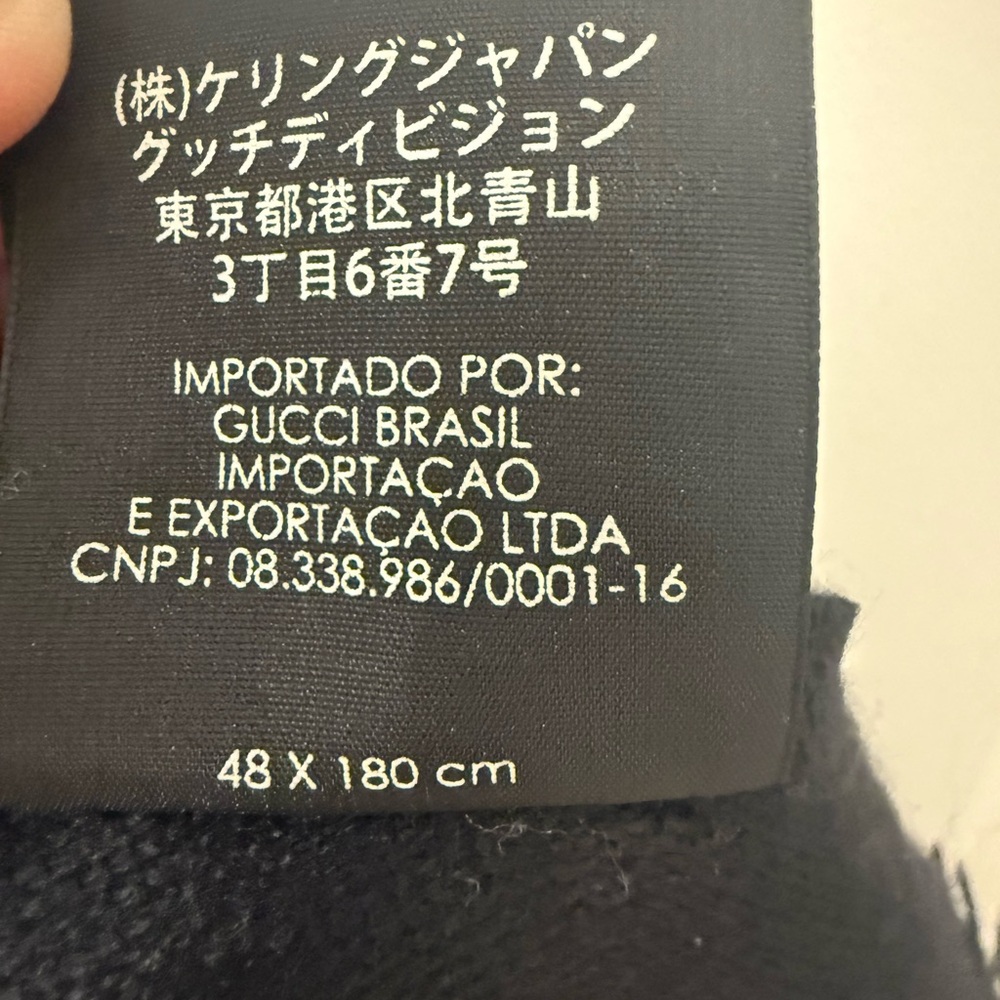 Gucci Black Monogram Scarf - Picture 6 of 6